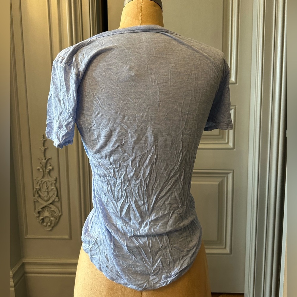 Club Monaco tshirt size small - Picture 3 of 4